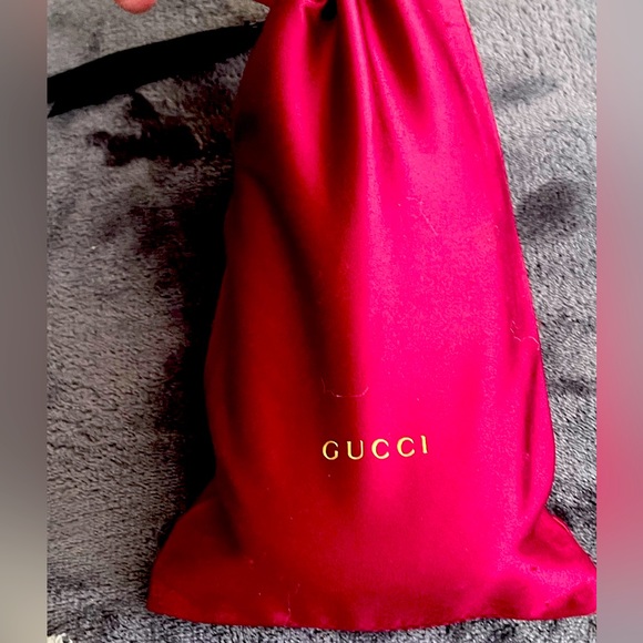 GUCCI SUNGLASSES NWOT GORGEOUS-Gold rim, dusty rose color handles! FIRM - Picture 6 of 12